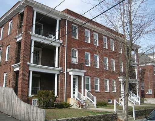 Property Photo: 154 Irving Av, Unit#3B RI 02906