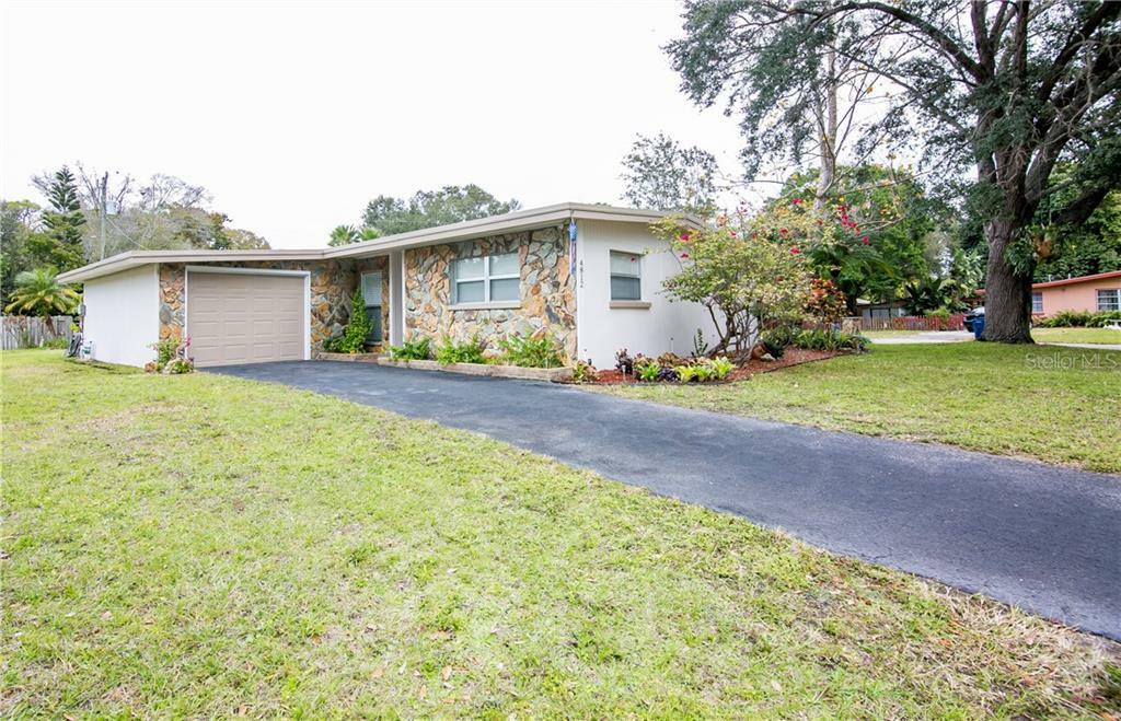 Property Photo:  4812 19th Street W  FL 34207 