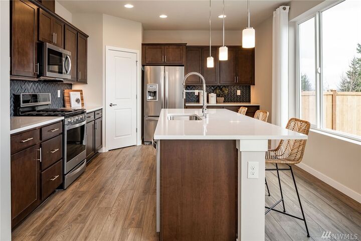 Property Photo: 5668 S 302nd Street WA 98001