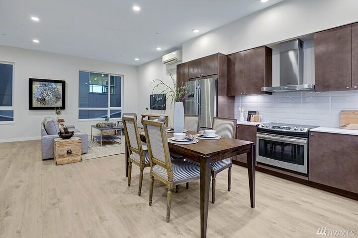 Property Photo:  1494 NW 75th Street  WA 98117 