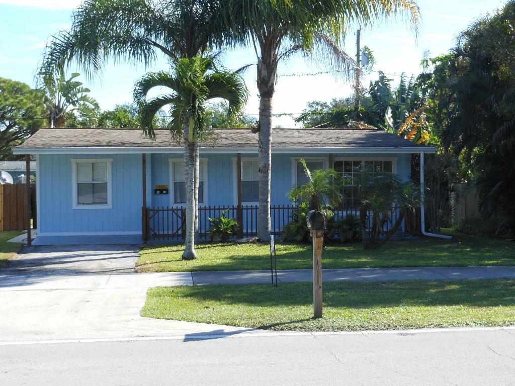 Property Photo:  1550 6th Avenue  FL 32960 