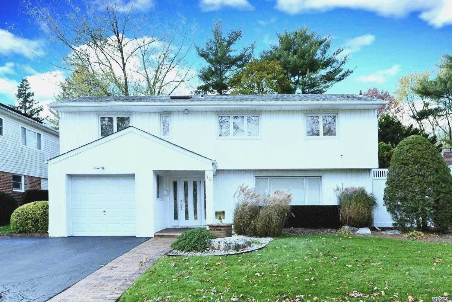 Property Photo:  16 Country Drive  NY 11803 