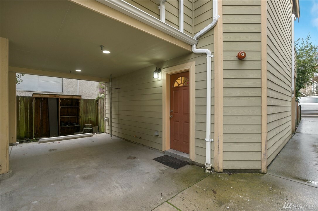 Property Photo:  8807 Delridge Wy SW A  WA 98106 