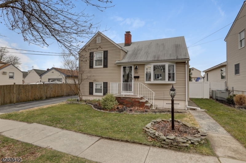 Property Photo: 343 Grant Ave NJ 07071
