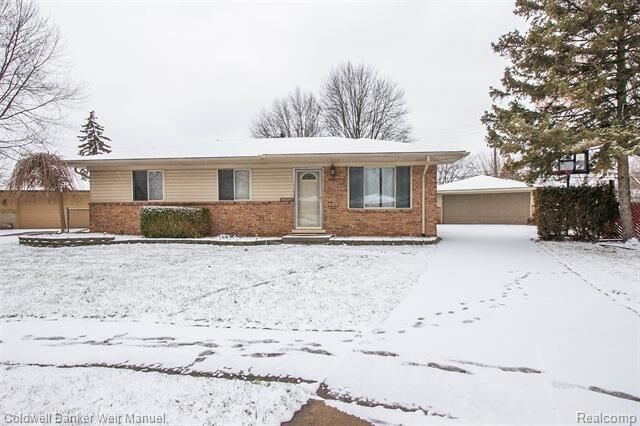 Property Photo:  18224 Matthew Drive  MI 48035 