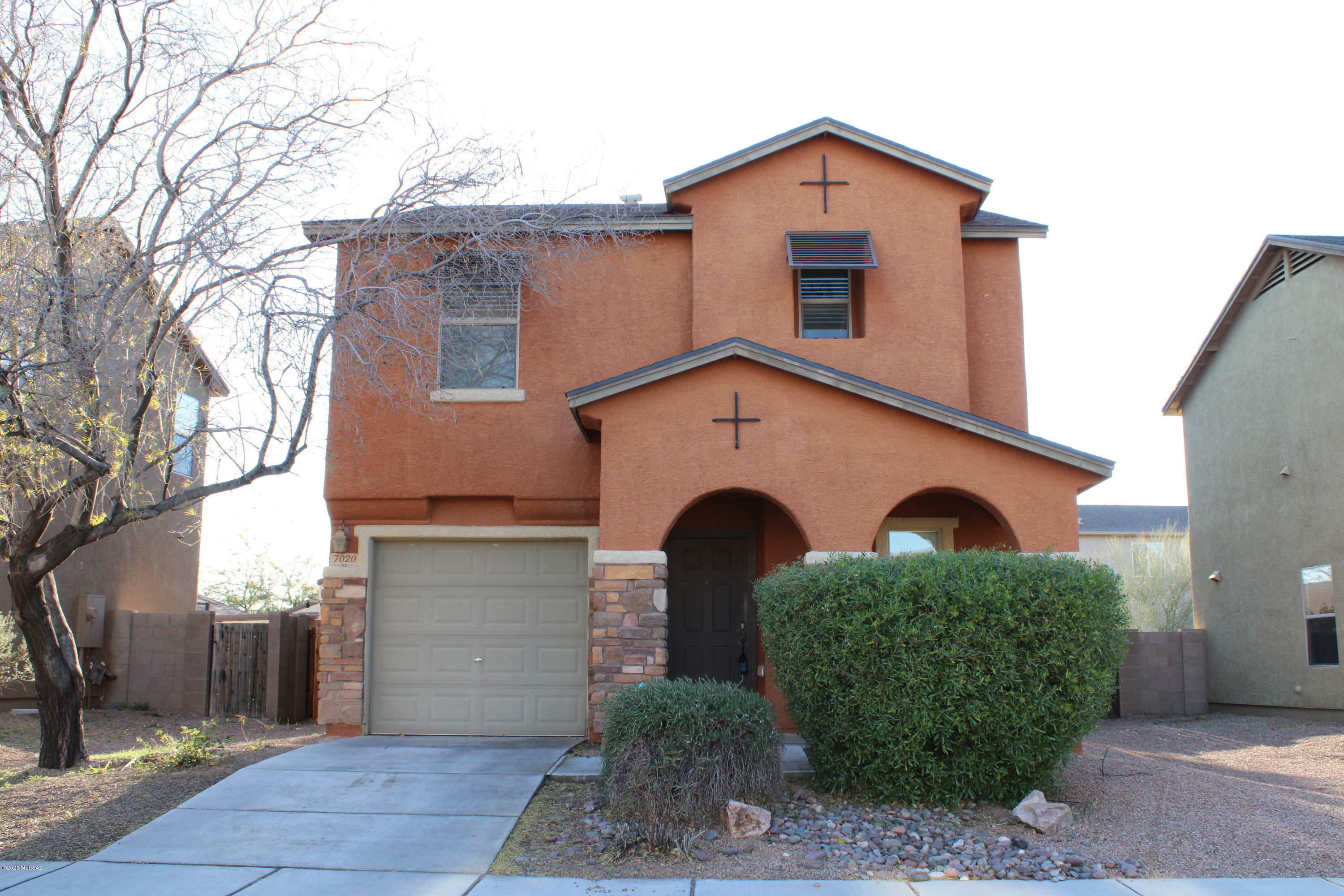 Property Photo:  7020 S Blueeyes Drive  AZ 85756 