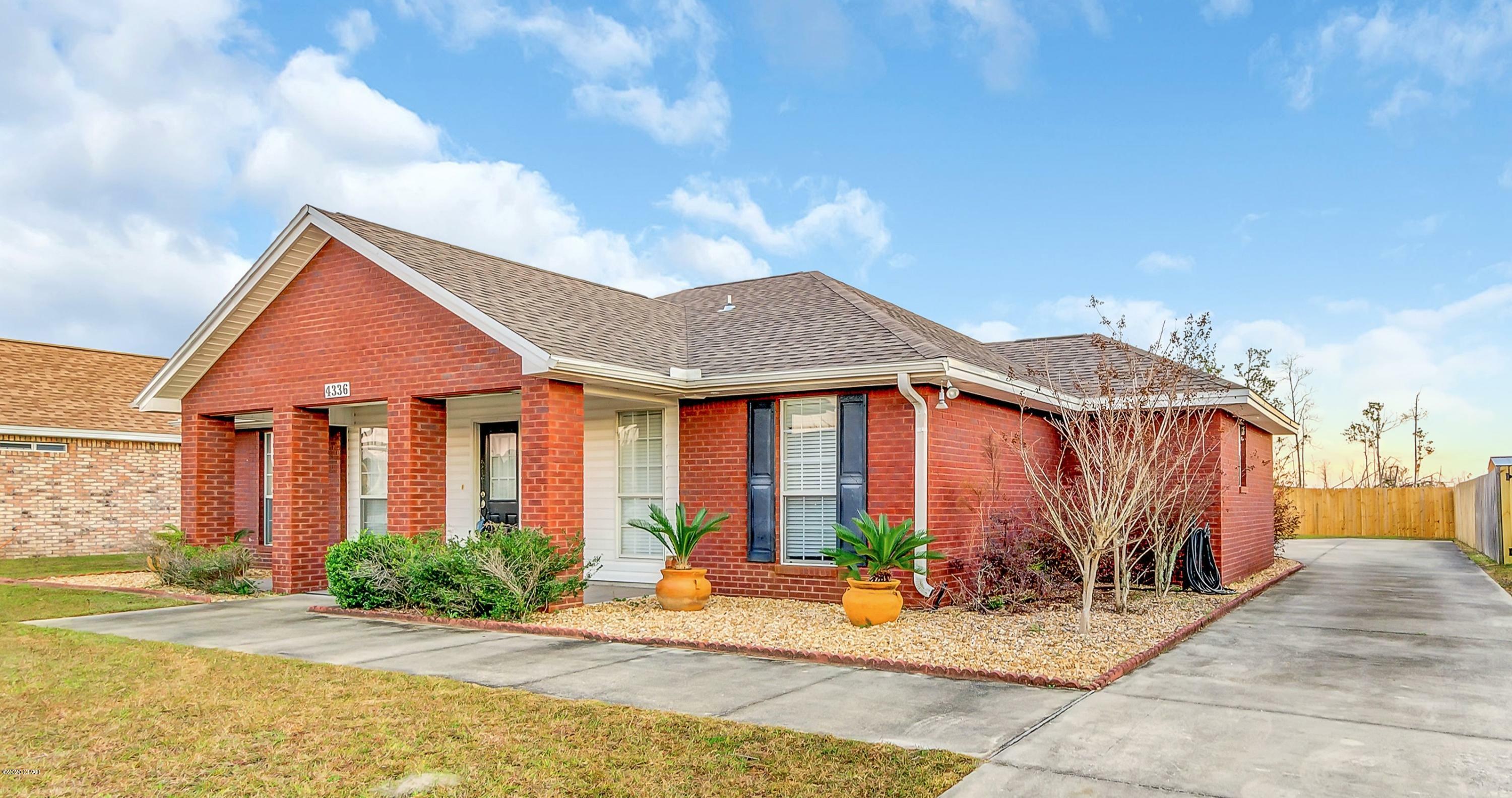 Property Photo: 4336 Bylsma Circle FL 32404