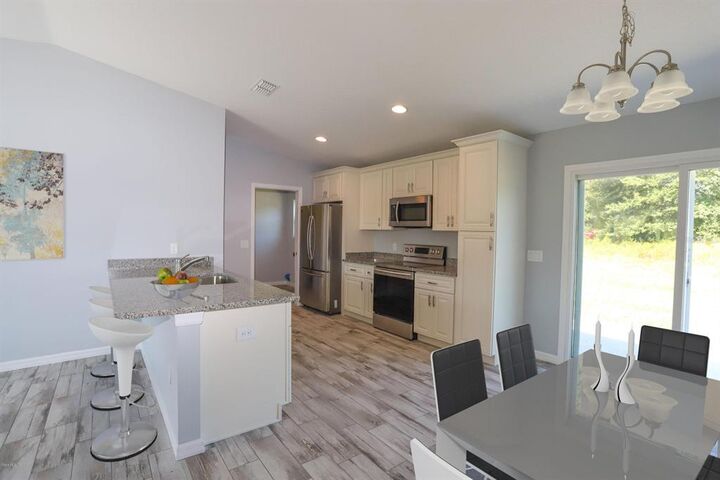 Property Photo: 2904 SW 137 Loop FL 34473