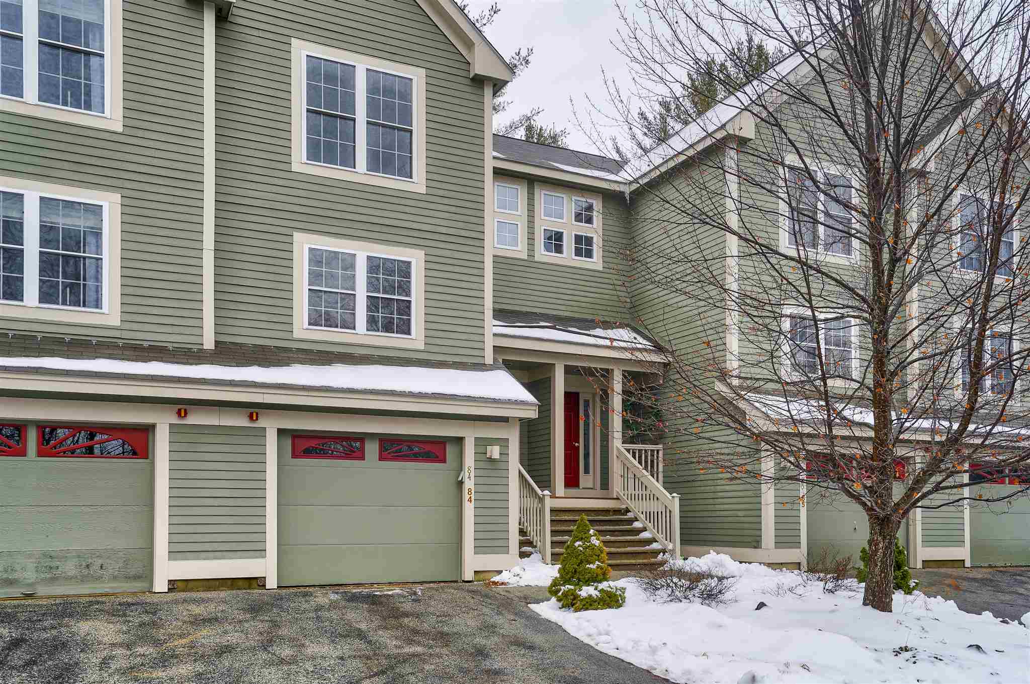 Property Photo:  1465 Hooksett Road 84  NH 03106 