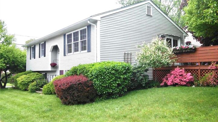 48 Branch Av  Cumberland RI 02864 photo