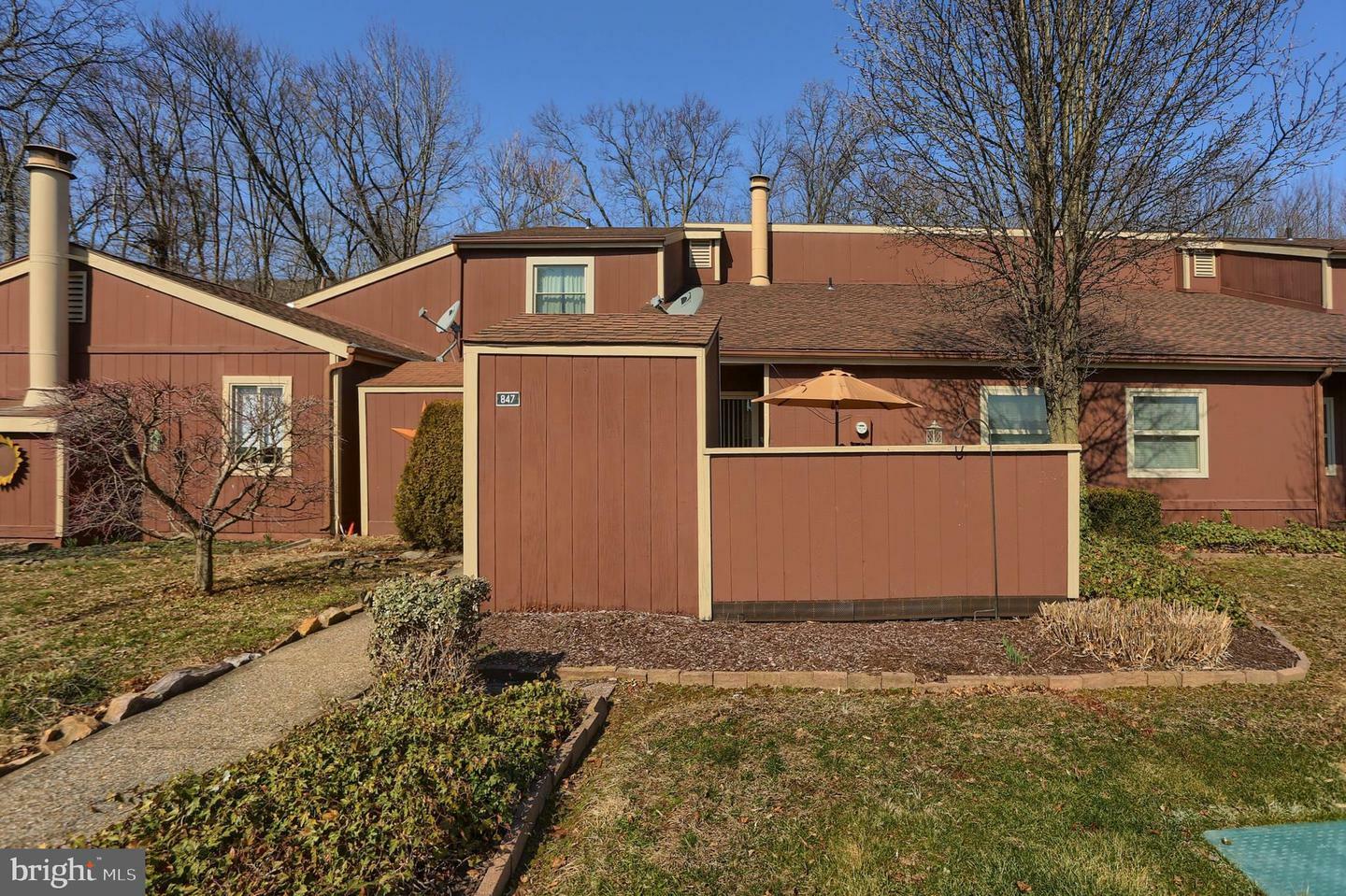 Property Photo:  847 Brian Drive  PA 17025 