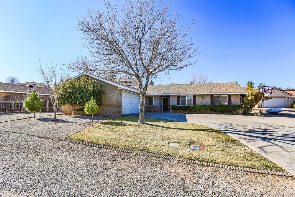 Property Photo:  1634 Maplewood Way  UT 84790 