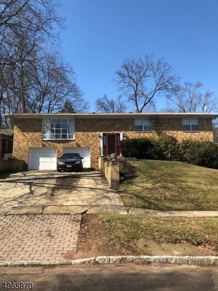 Property Photo:  1 E Colony Dr  NJ 07052 