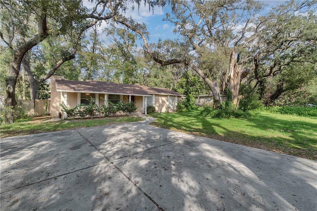 Property Photo:  233 S Lake Cortez Drive  FL 32703 