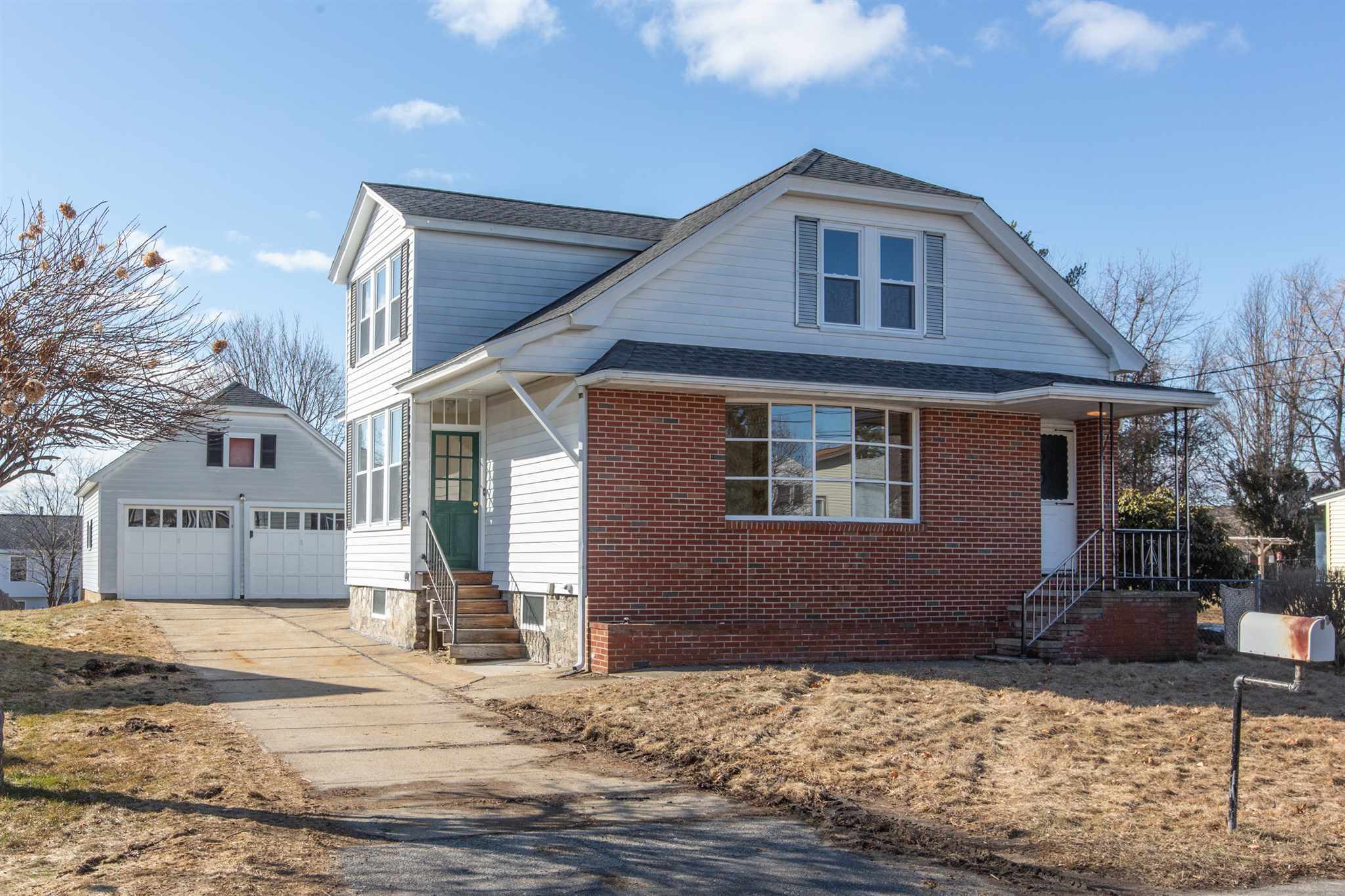 Property Photo: 98 Maryland Avenue NH 03104