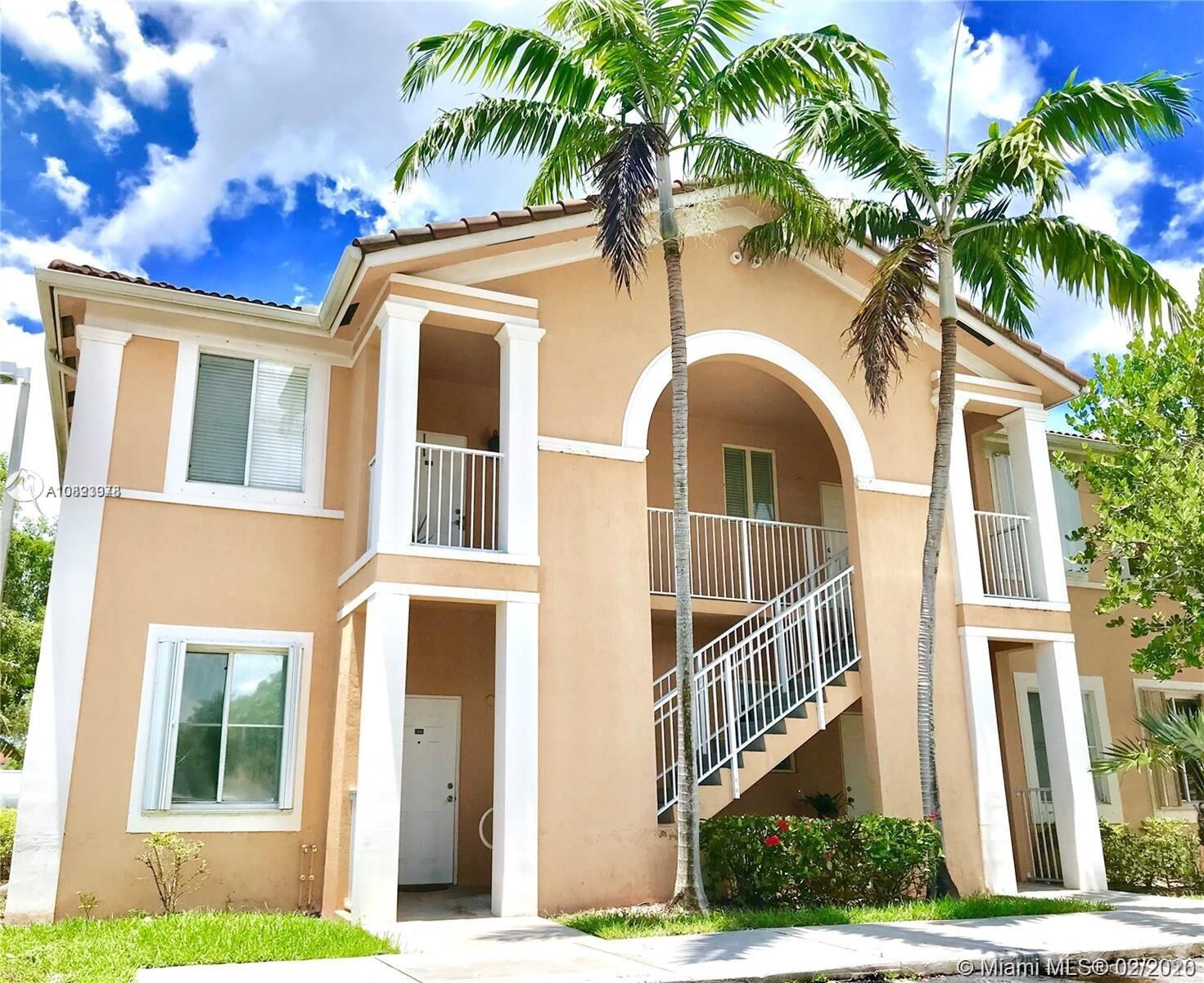 Property Photo: 17830 NW 73rd Ave 202-22 FL 33015