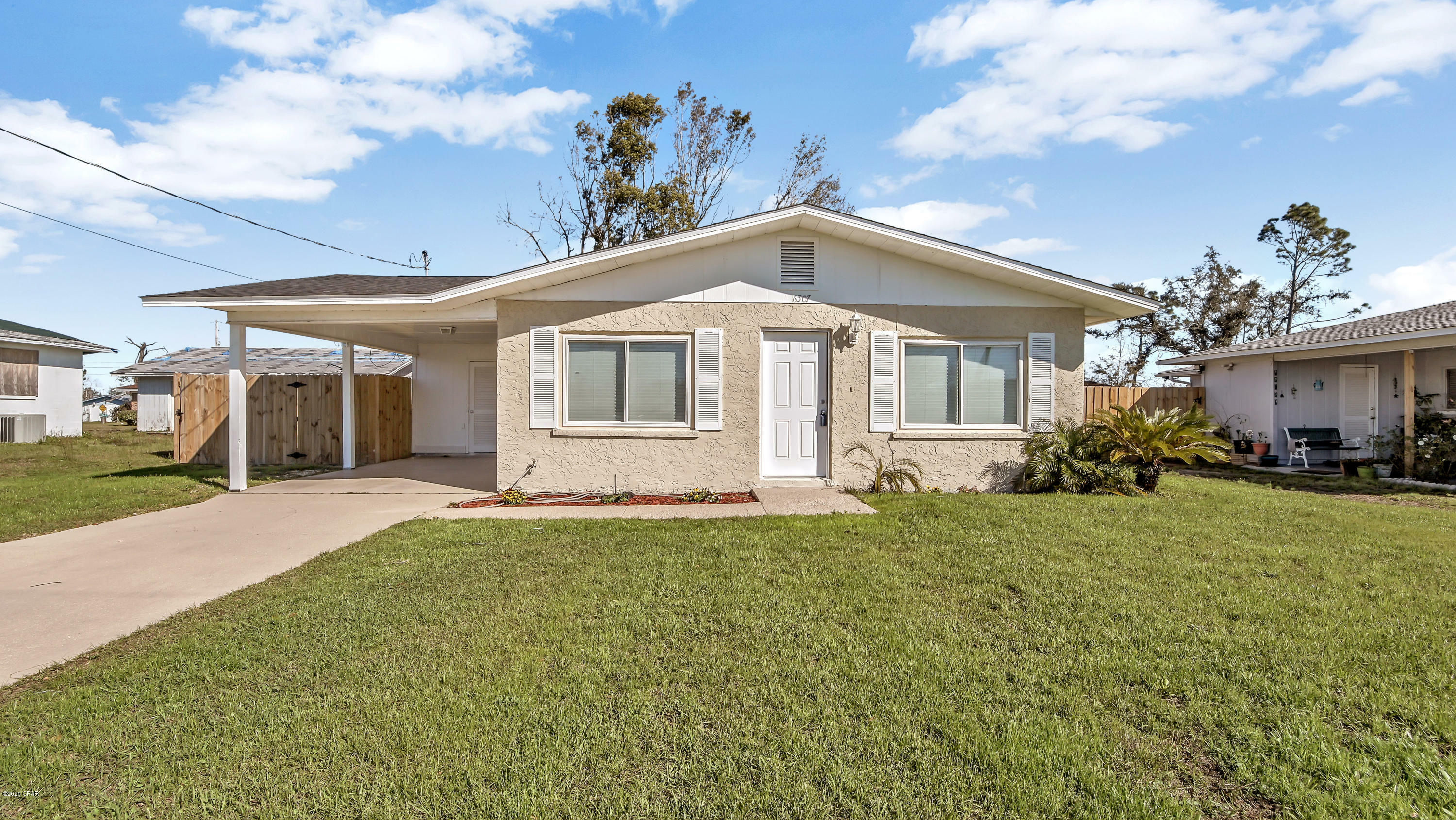 Property Photo: 6507 Omoko Street FL 32404