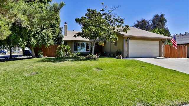 Property Photo:  972 N Lincoln Street  CA 92374 