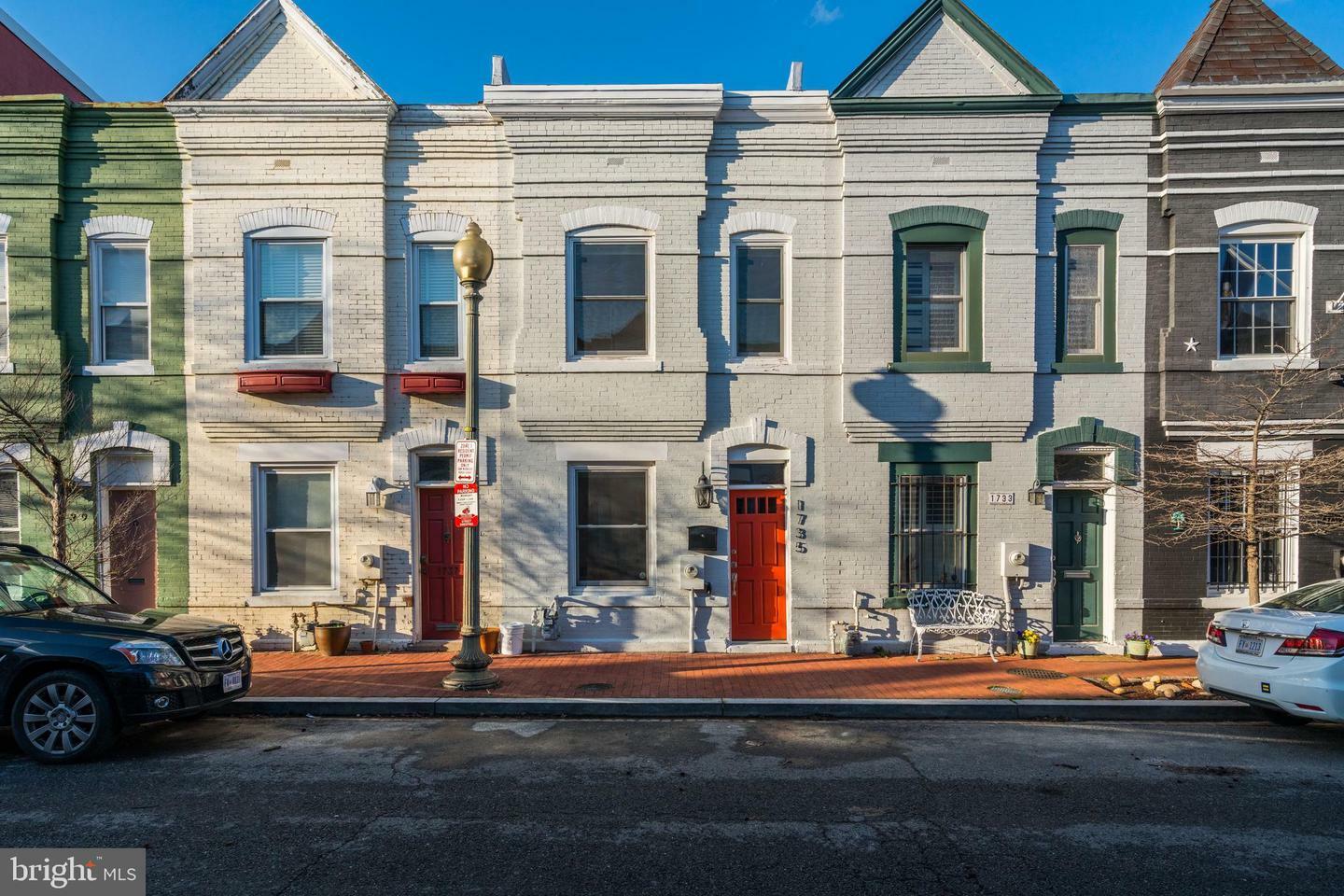 Property Photo: 1735 Seaton Street NW DC 20009