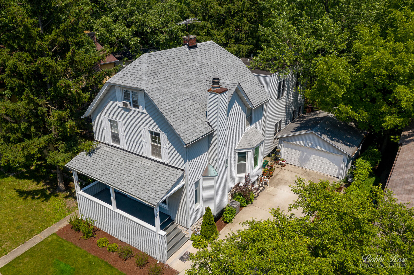 Property Photo:  319 Forest Avenue  IL 60305 