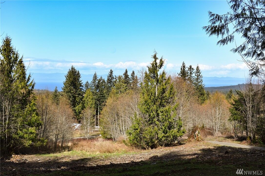 Property Photo:  1643 Joyce Piedmont Rd  WA 98363 