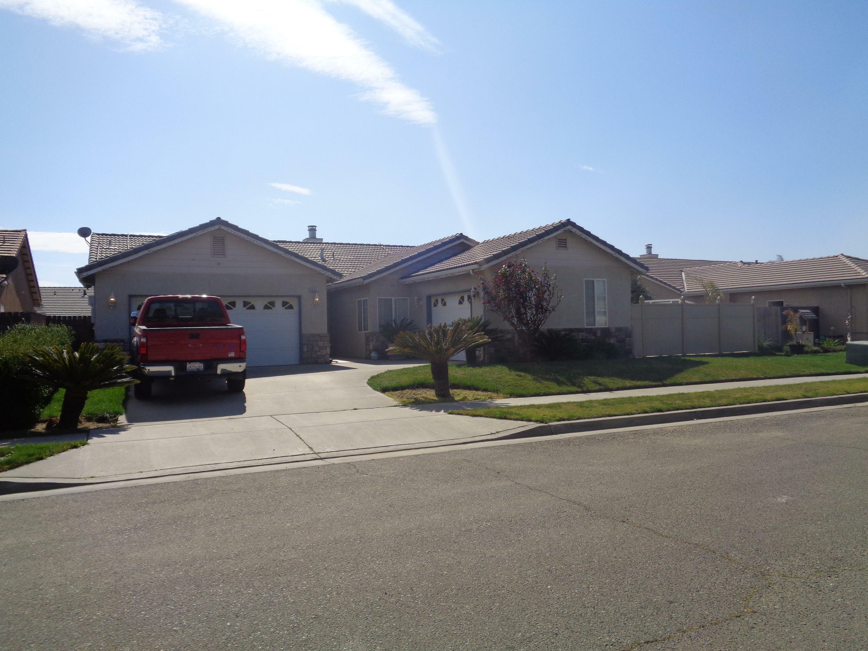 1623 Eagle Street  Lemoore CA 93245 photo