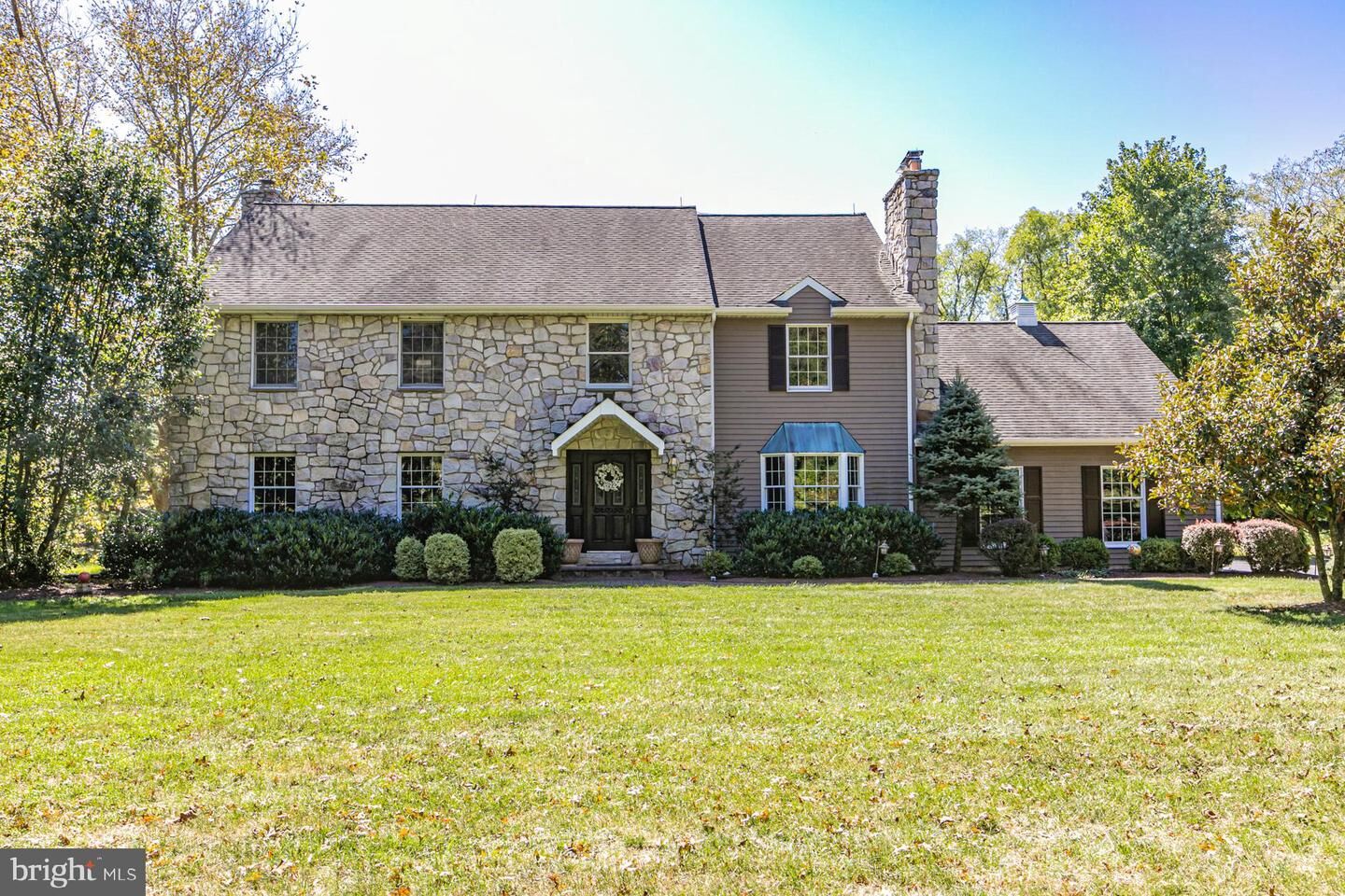 Property Photo: 19 Arvida Drive NJ 08534