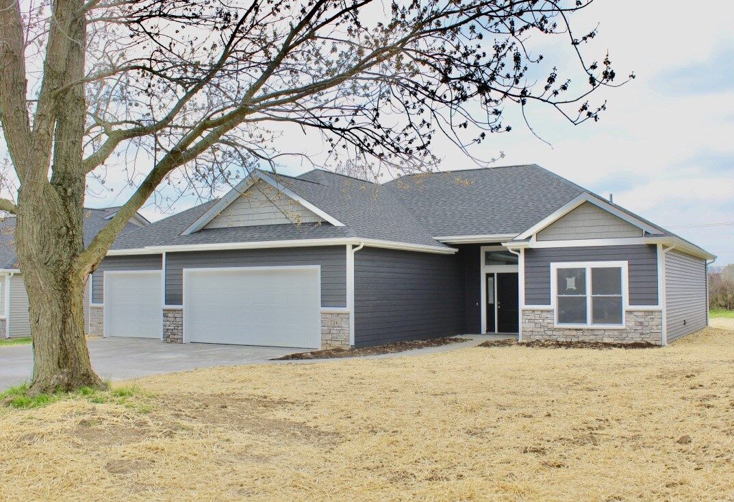 Property Photo:  726 Mayerling Court  IN 46804 