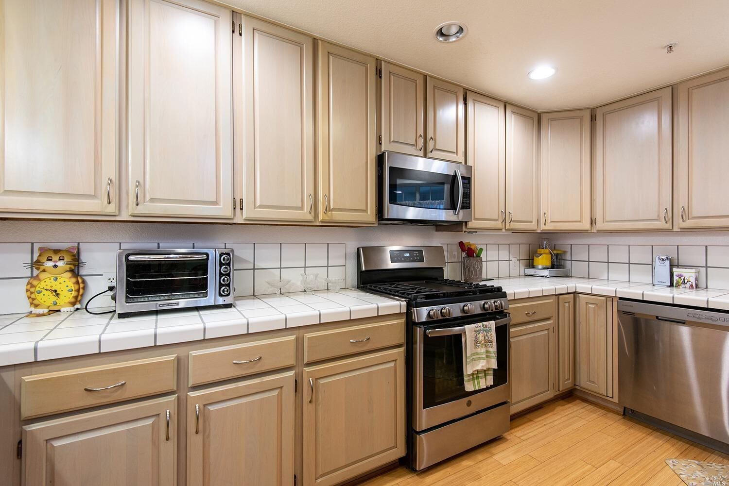 Property Photo: 21 Little Creek Lane CA 94945