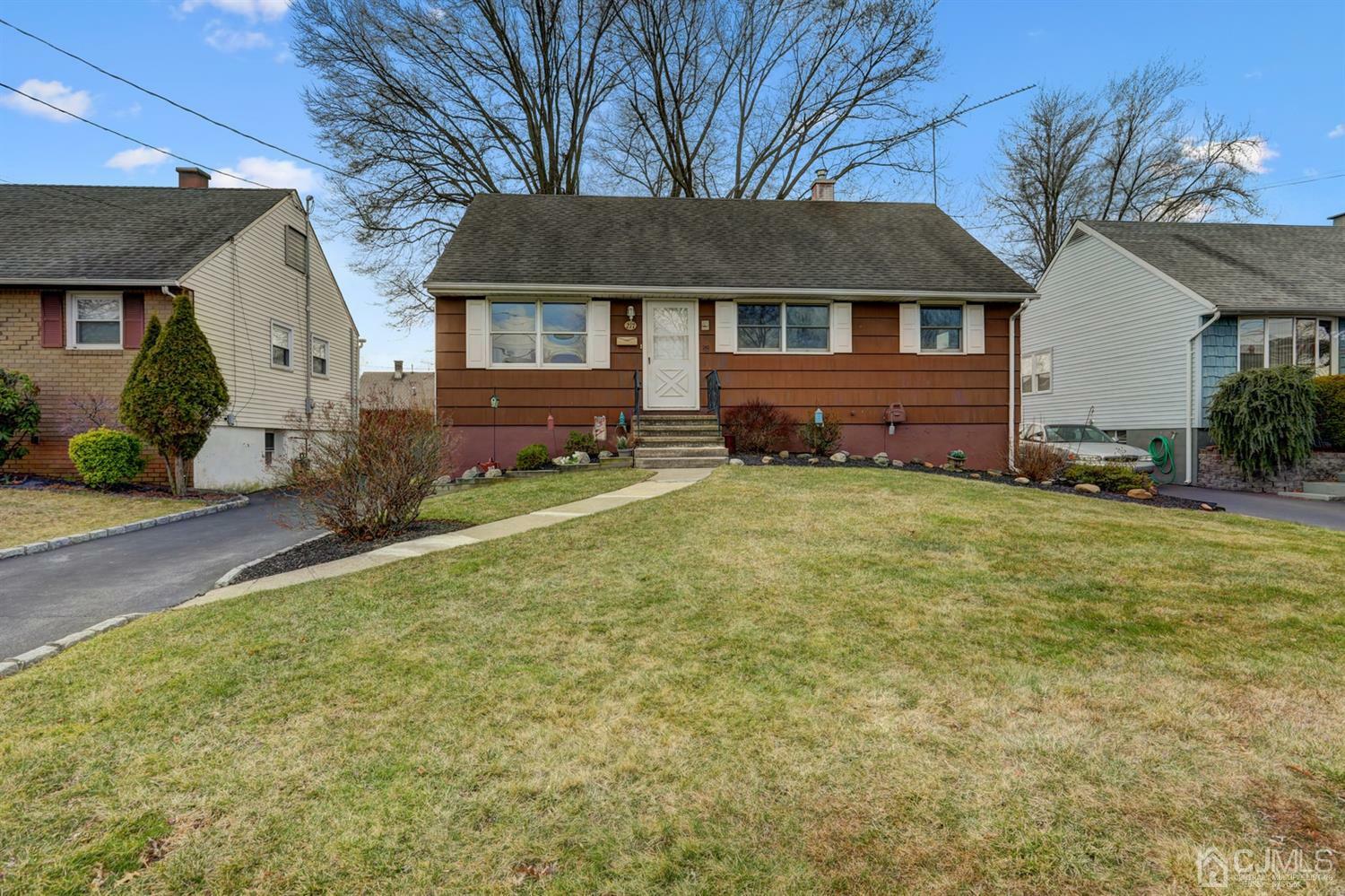 Property Photo:  217 Ellsworth Street  NJ 08830 