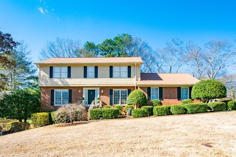 Property Photo: 4585 Brandon Drive SW 30047