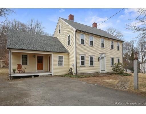 Property Photo:  39 Story St  MA 01929 