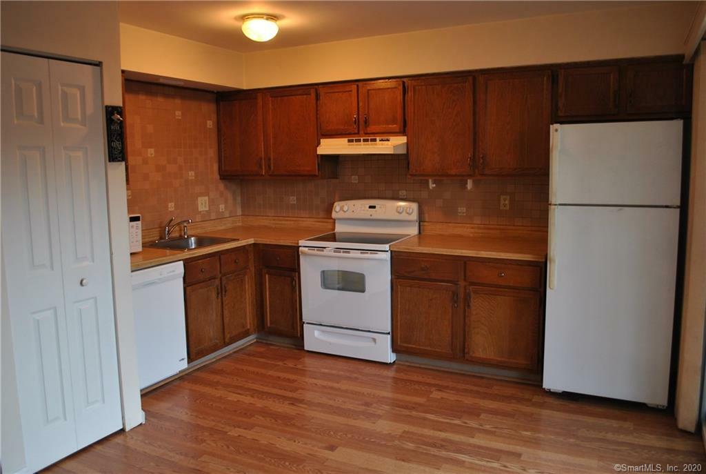 Property Photo: 179 Aspetuck Village 179 CT 06776