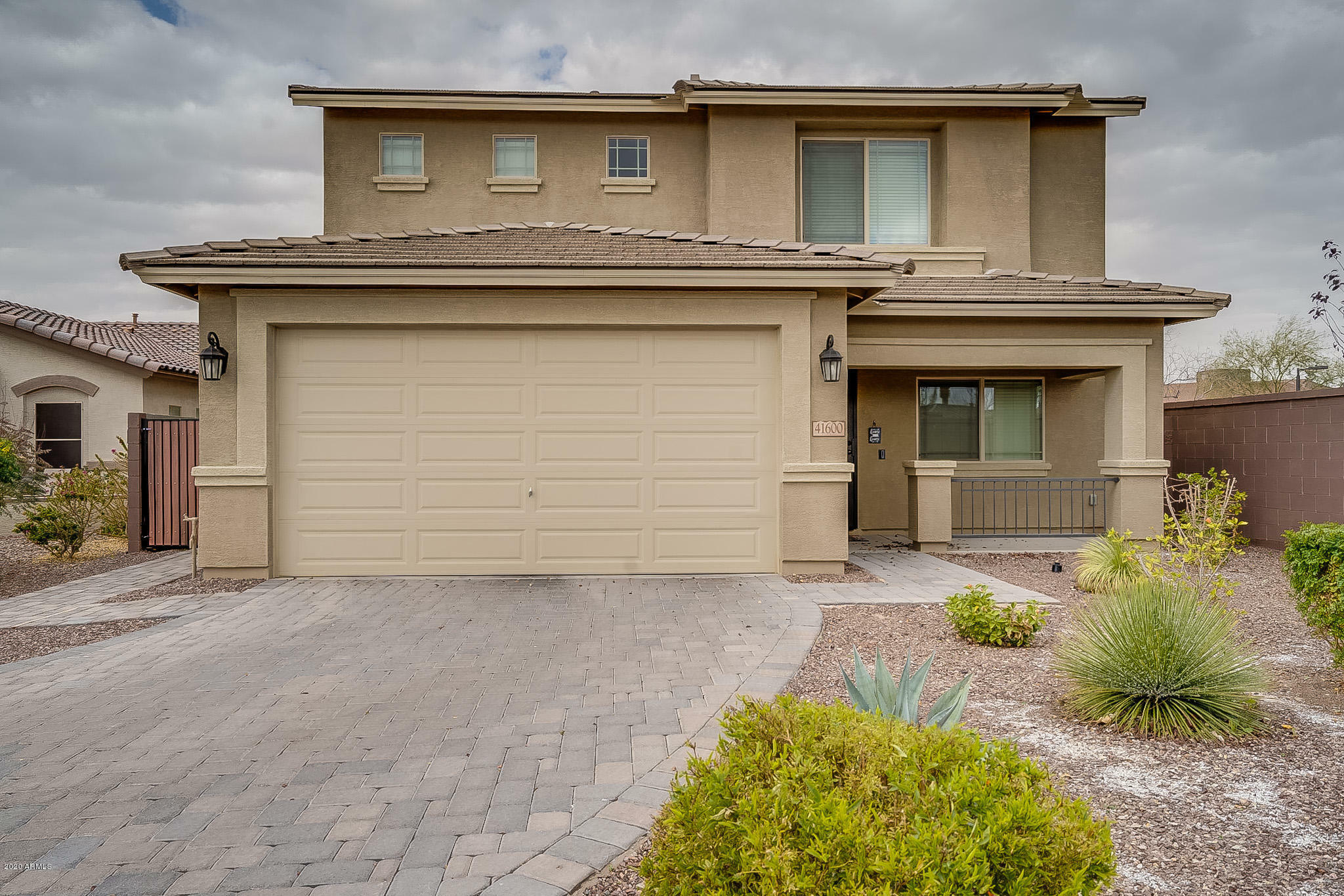 Property Photo:  41600 N Willow Court  AZ 85140 