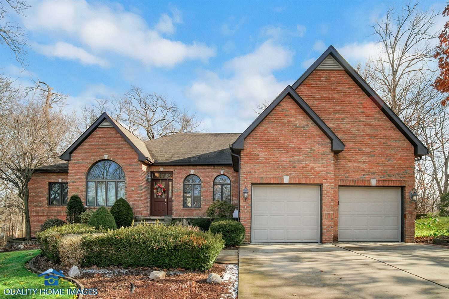 380 Tremont Court  Valparaiso IN 46385 photo