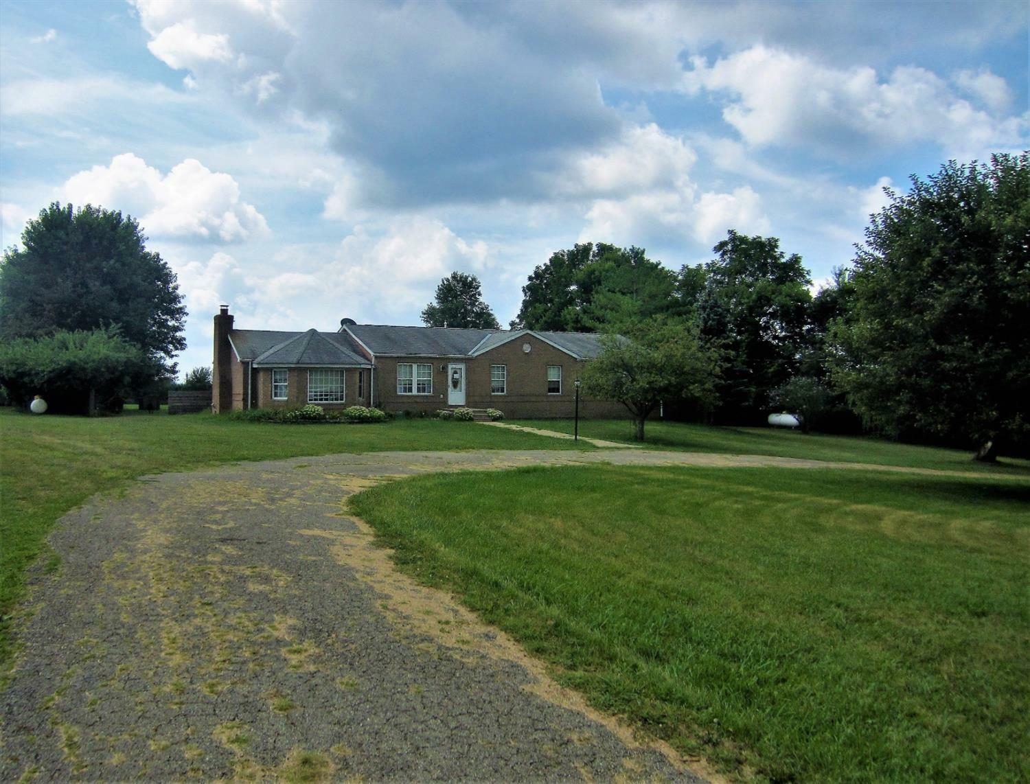 Property Photo:  1137 Bauer Rd  OH 45064 