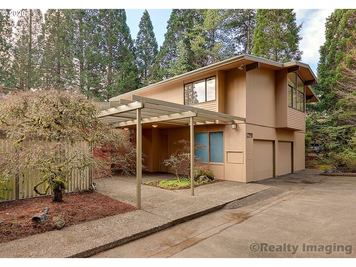 12150 NW Maple Hill Ln  Portland OR 97229 photo