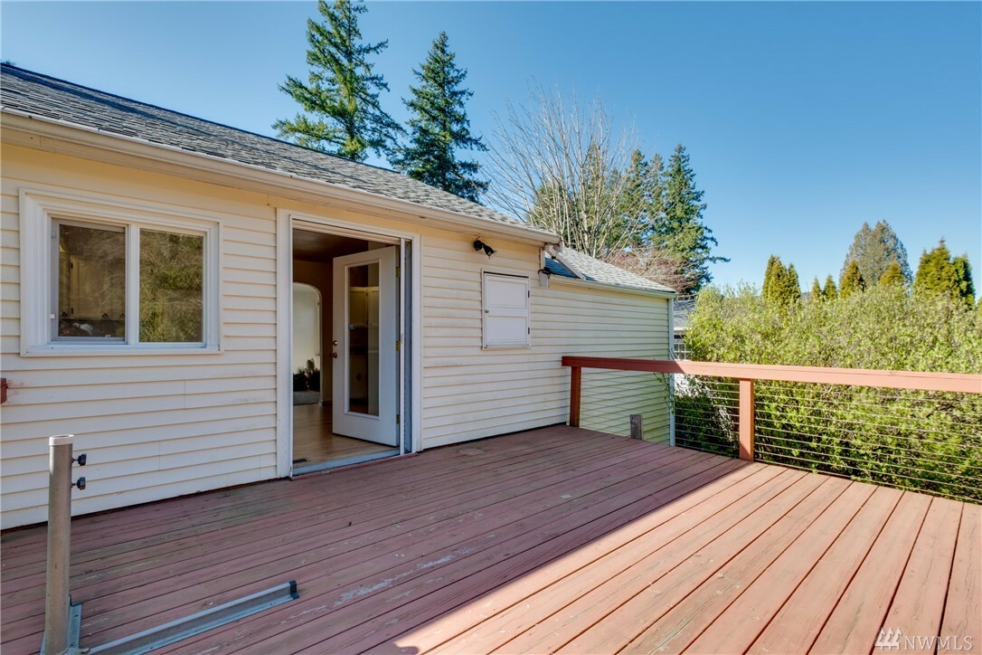 Property Photo:  3003 Harris Rd SE  WA 98366 