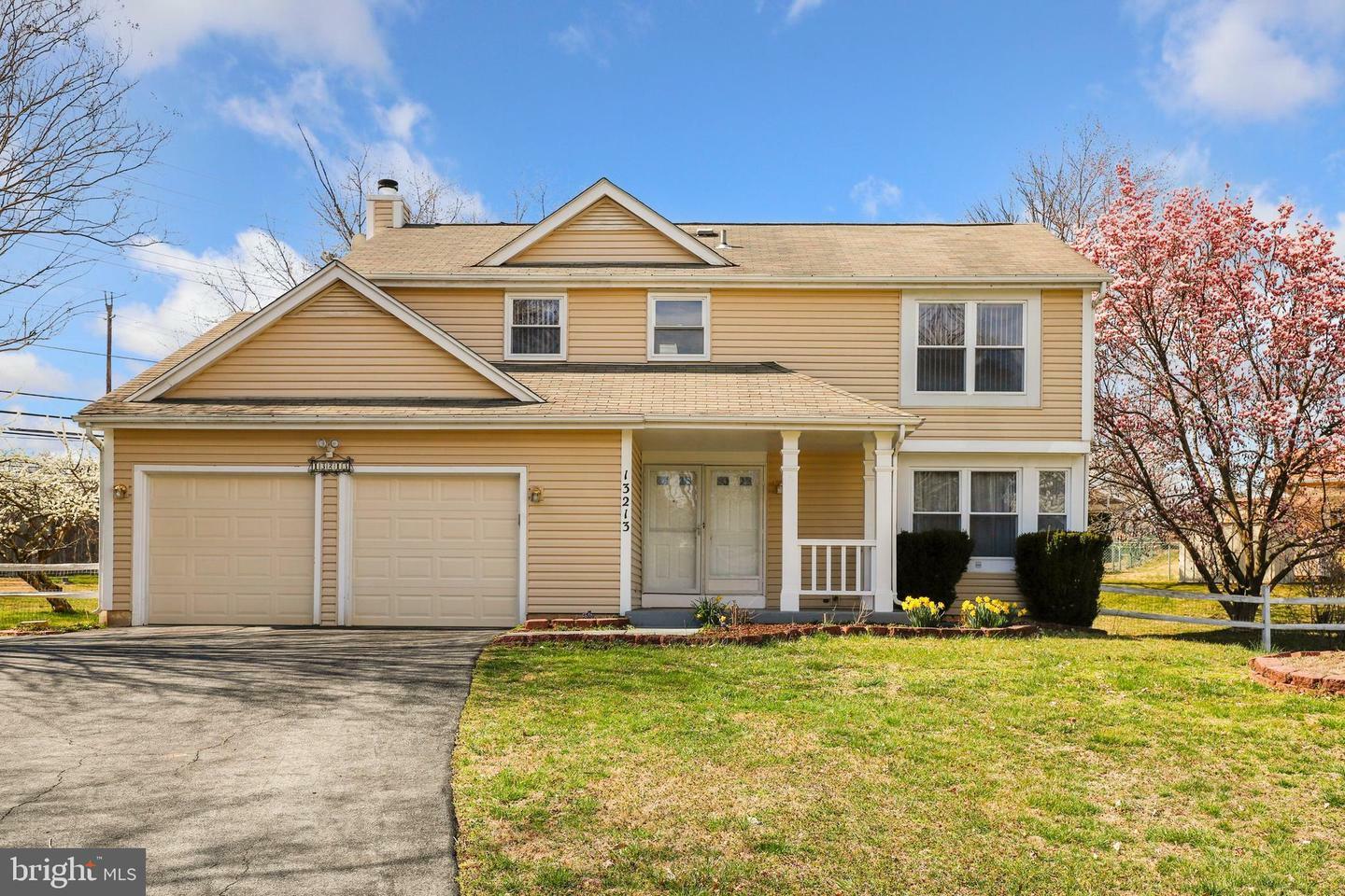 Property Photo:  13213 Cabinwood Drive  MD 20904 