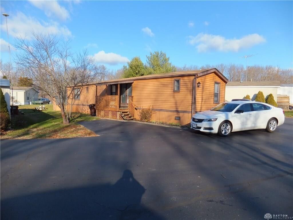 Property Photo: 9500 Collett 32 OH 45068