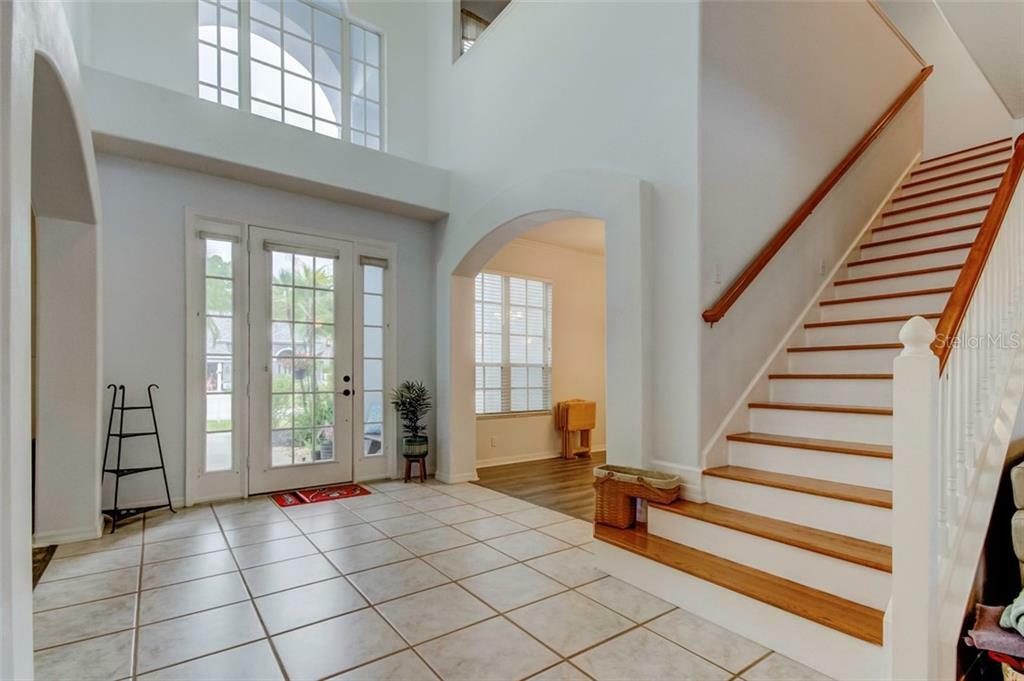 Property Photo: 4063 Ligustrum Drive FL 34685