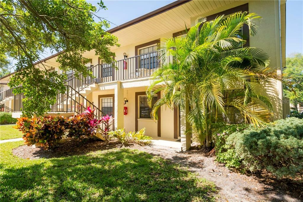 Property Photo:  2400 Winding Creek Boulevard 21A-104  FL 33761 