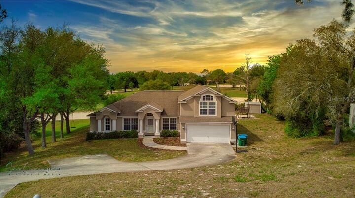 Property Photo:  1300 N Shadow Ridge Drive  FL 32725 