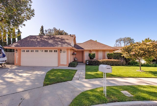 Property Photo:  150 Bramble Court  CA 93010 