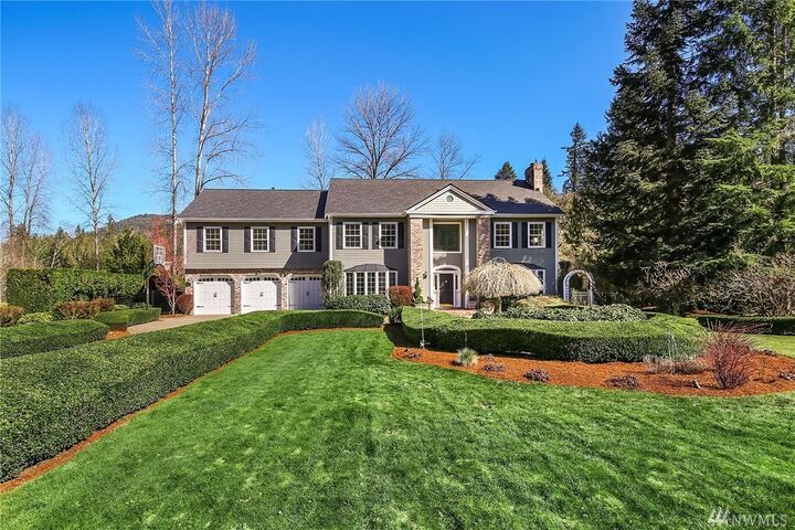 Property Photo: 13720 229th Drive SE WA 98027