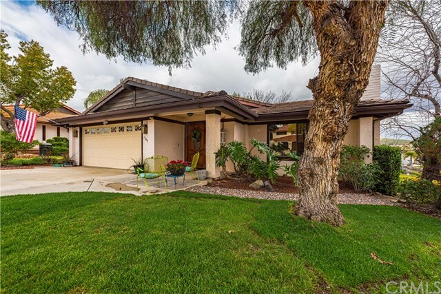 Property Photo:  22486 Lighthouse  CA 92587 