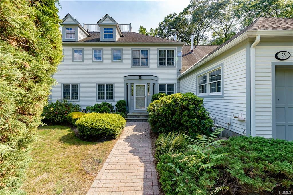 Property Photo: 86 Brook Hills Circle NY 10605