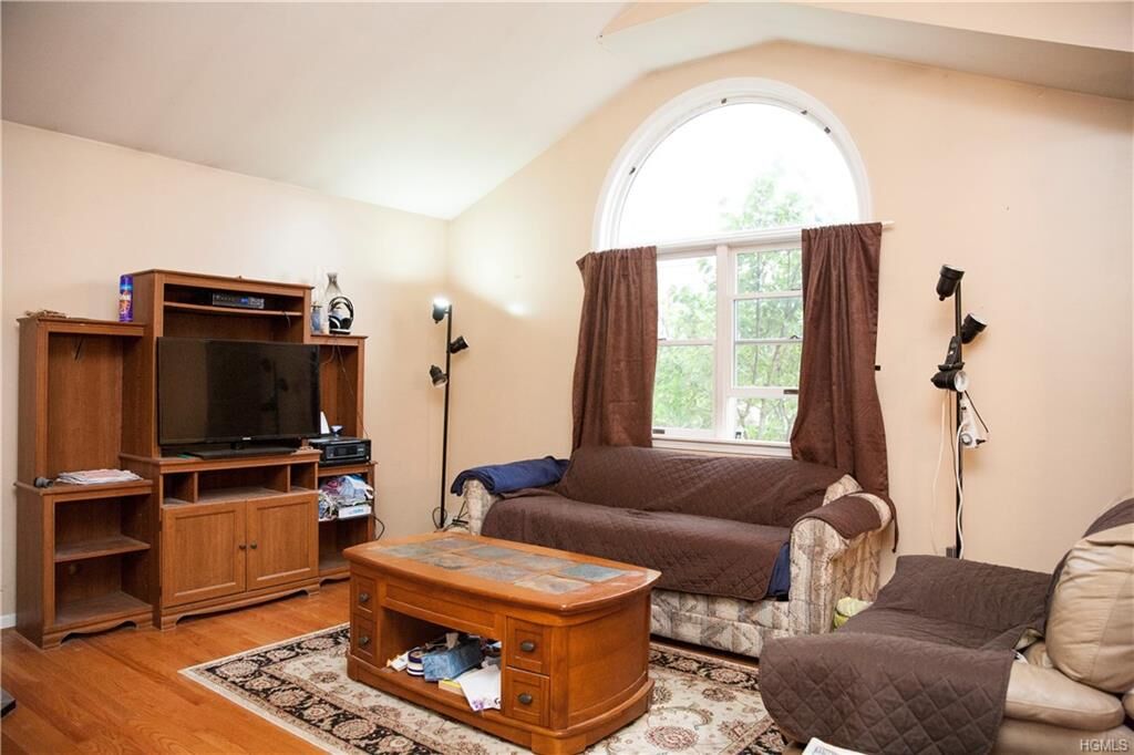 Property Photo:  221 Knoell Road  NY 10924 