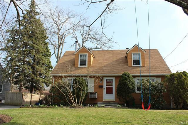 Property Photo:  42 Iroquois Road  NY 10562 