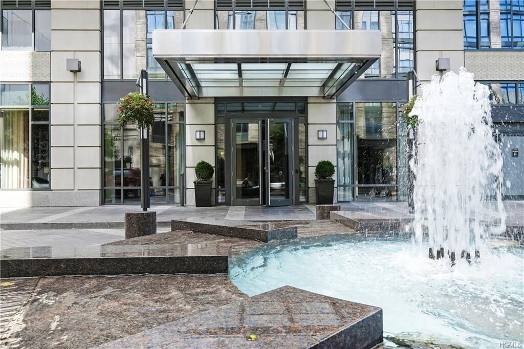 Property Photo: 10 City Place 12C NY 10601